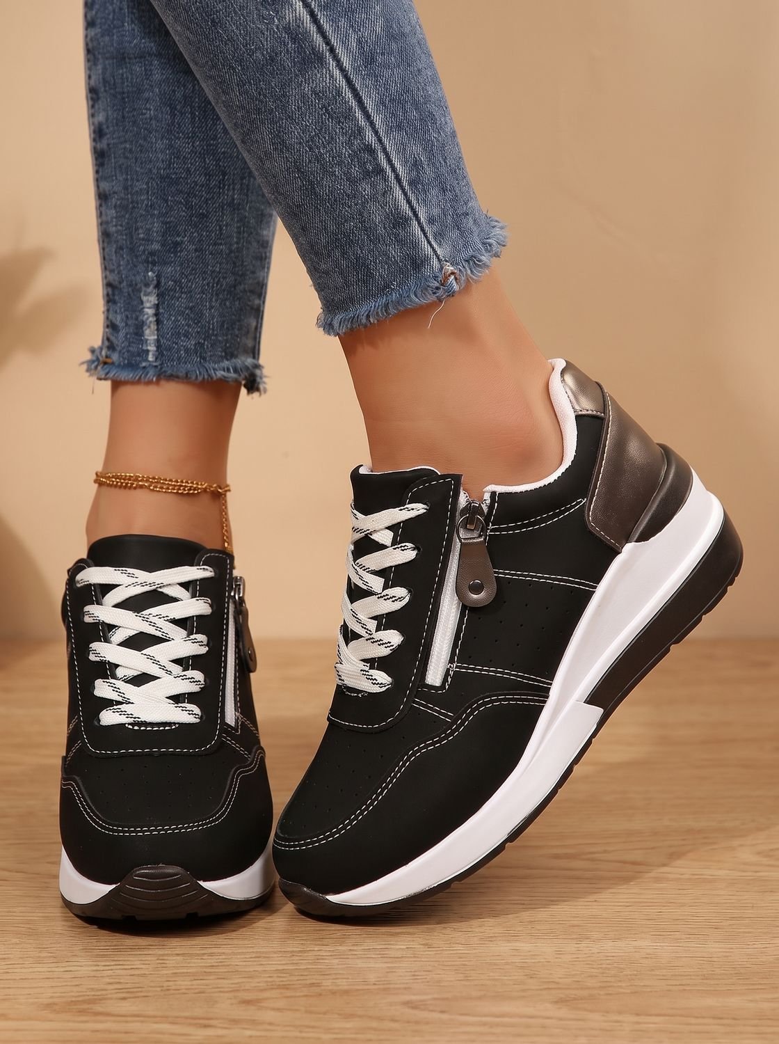 Empeine transpirable de las zapatillas veganas Nadora